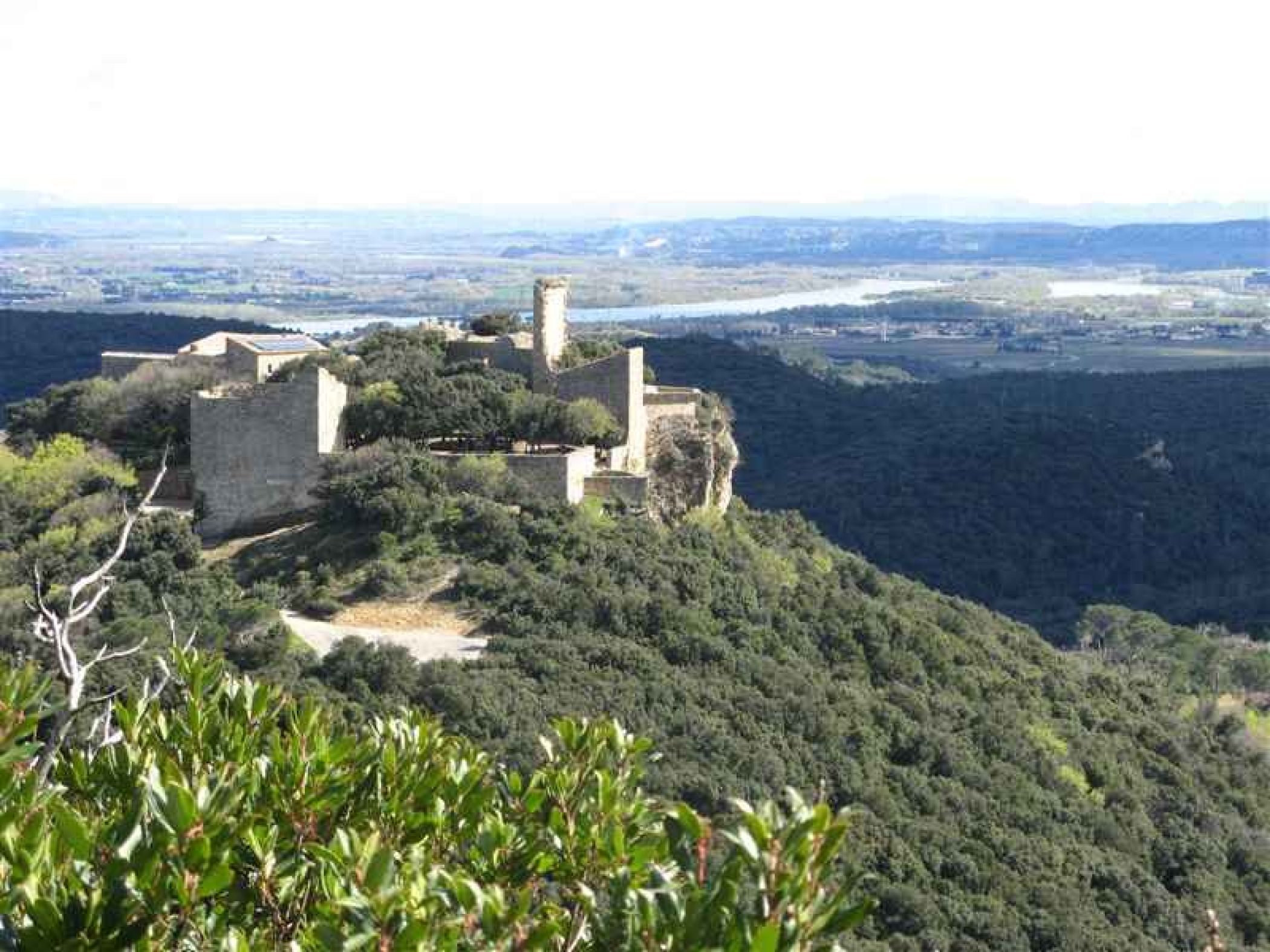 chateau-de-gicon.jpg -