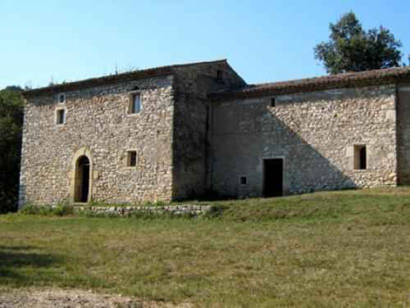 l-ermitage-saint-privat-de-champclos.jpg -